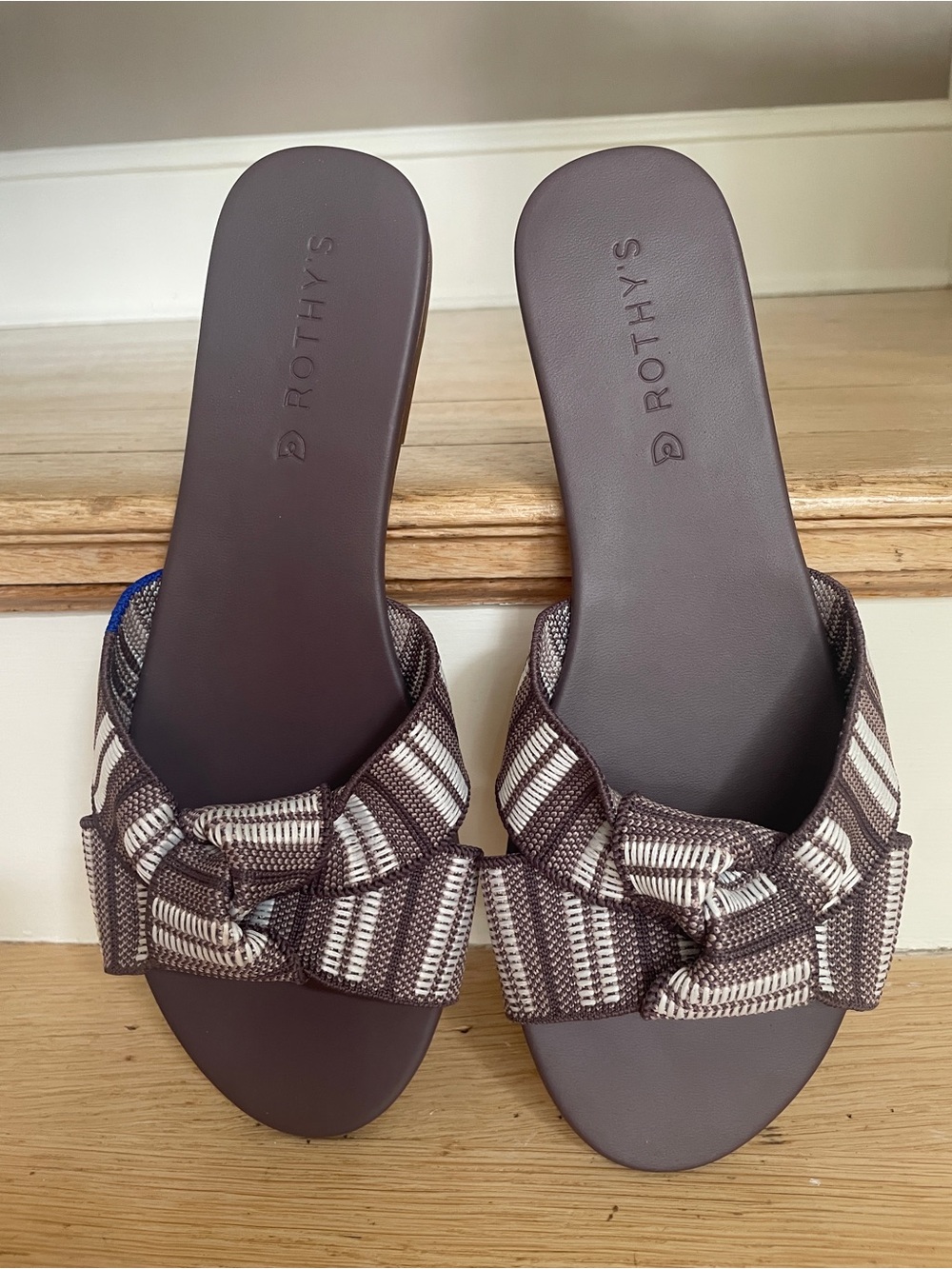 Like new! Rothy's The Knot Knit Flat Slide Sandals Taupe Brown Striped Size 8.5